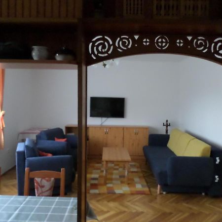 Szabadido Vendeghaz Apartment Revfulop Luaran gambar