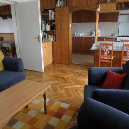 Szabadido Vendeghaz Apartment Revfulop Luaran gambar