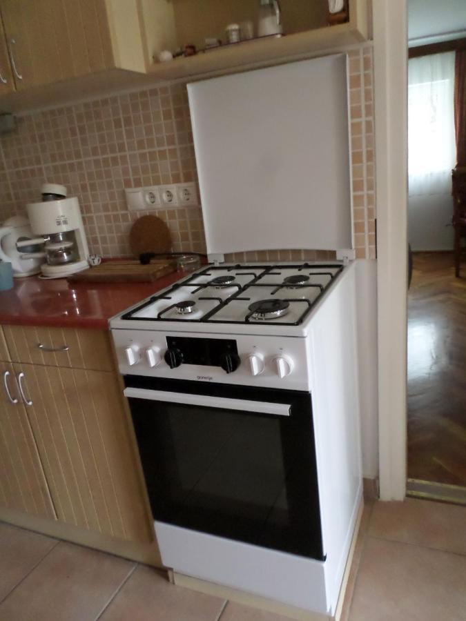 Szabadido Vendeghaz Apartment Revfulop Luaran gambar