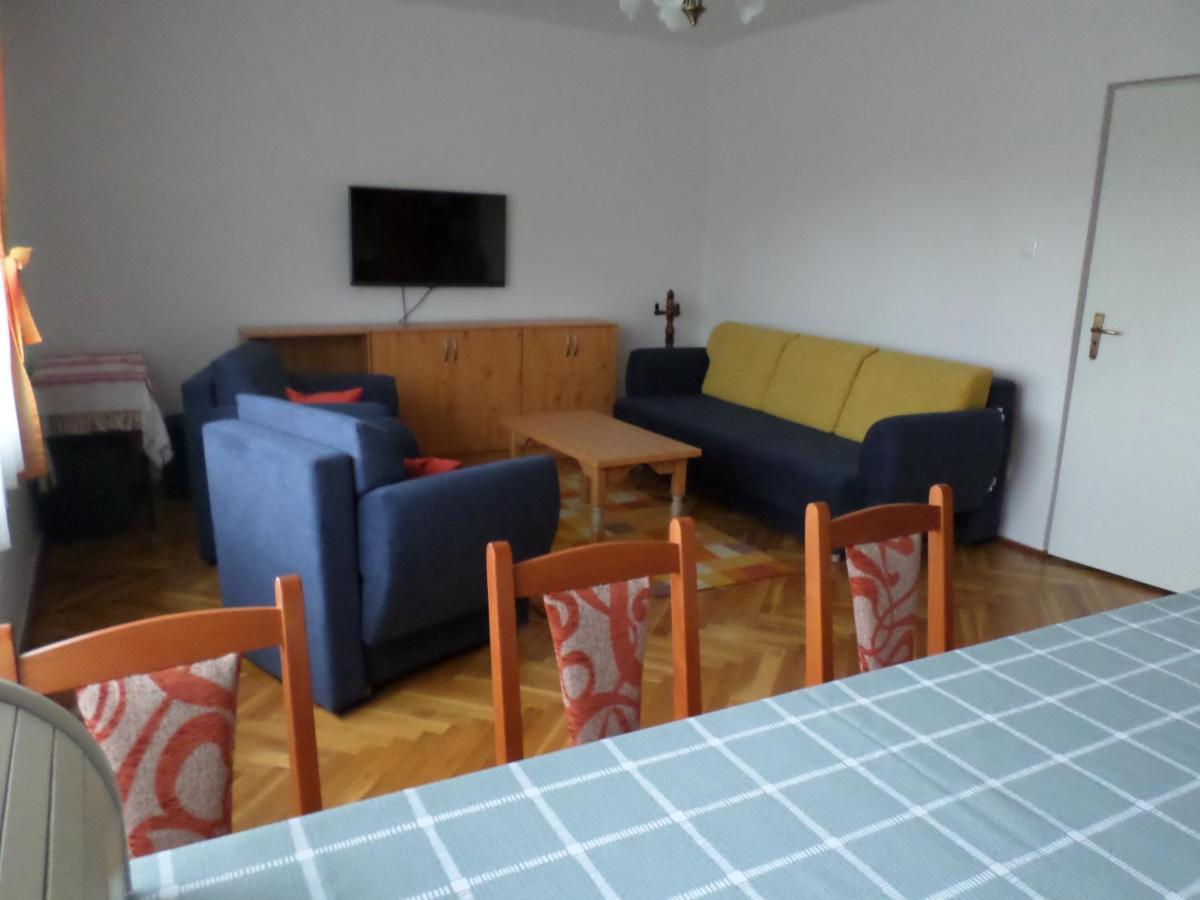 Szabadido Vendeghaz Apartment Revfulop Luaran gambar