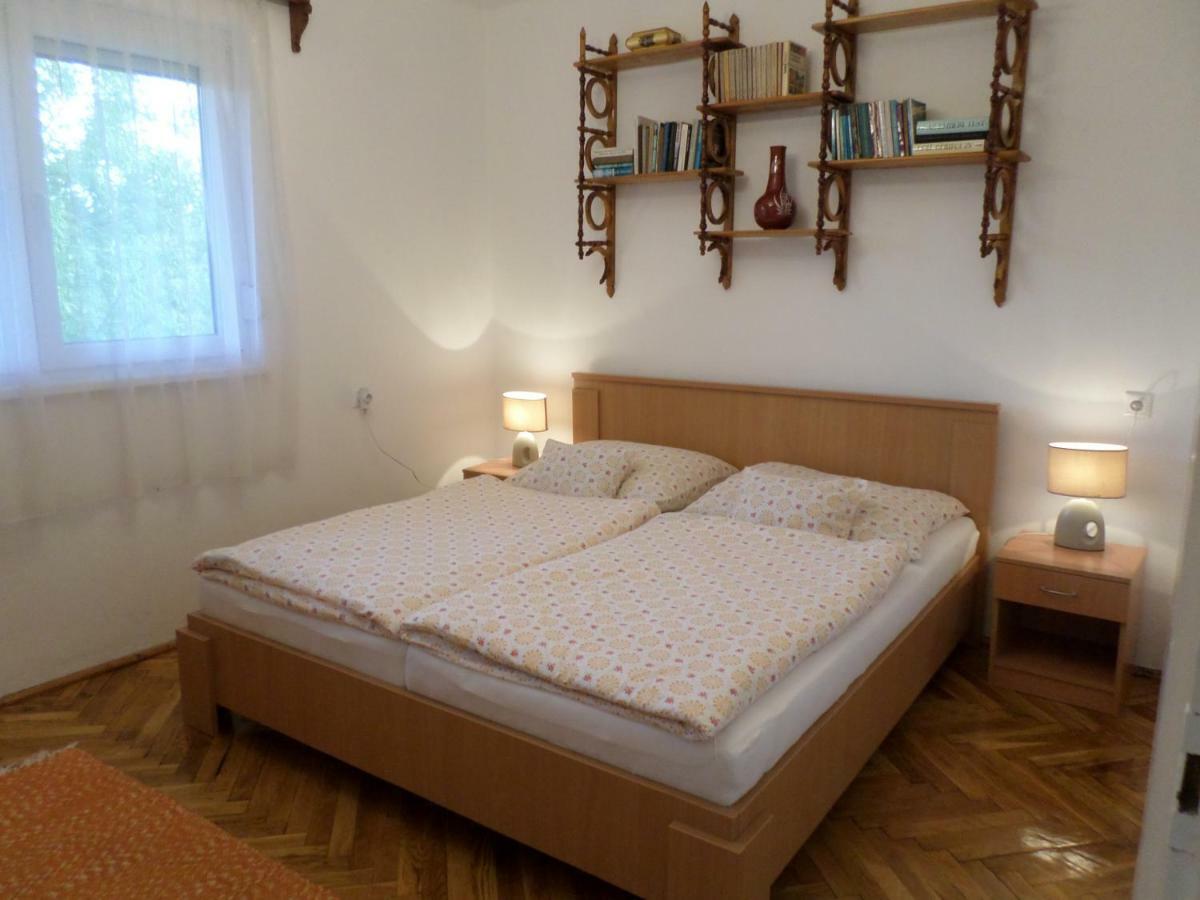 Szabadido Vendeghaz Apartment Revfulop Luaran gambar